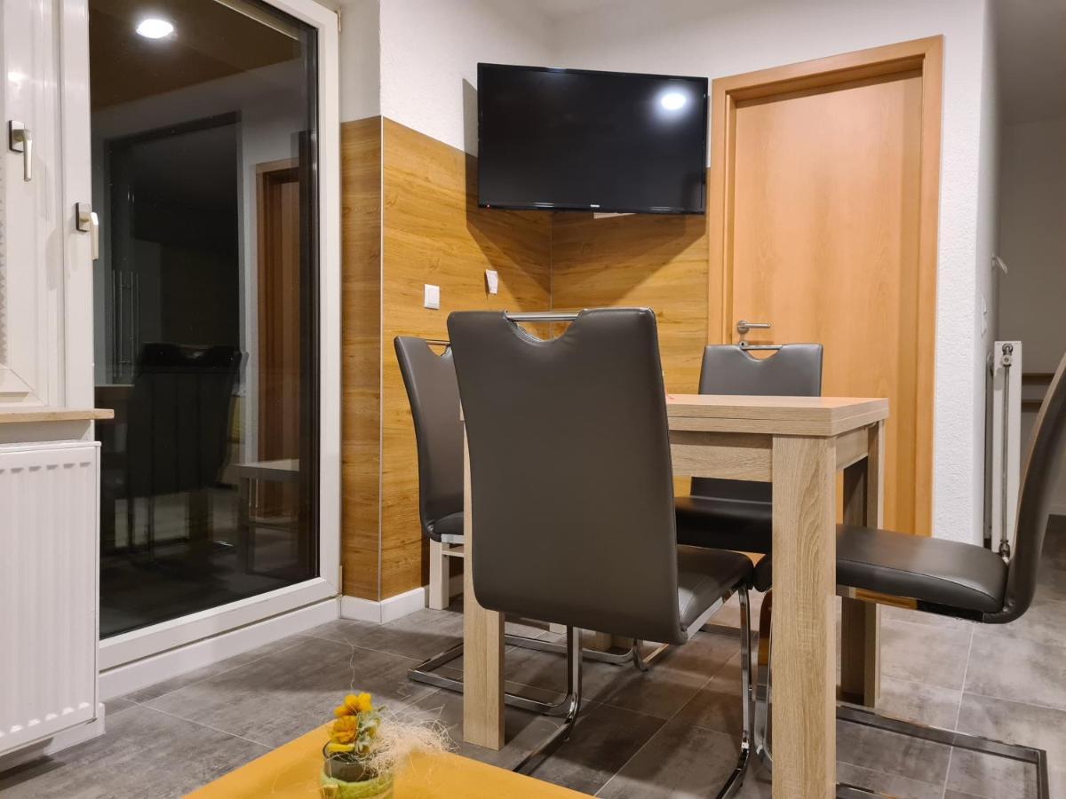 Exklusive Moderne 2 Zi. Wohnung In Ruhiger Lage Schechingen Exterior foto